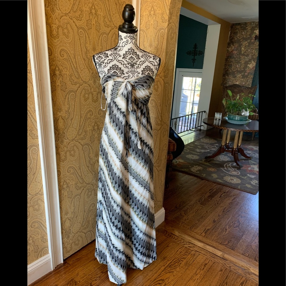Maxi dress